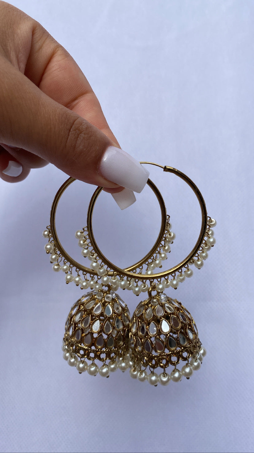 ZOYA HOOP EARRINGS