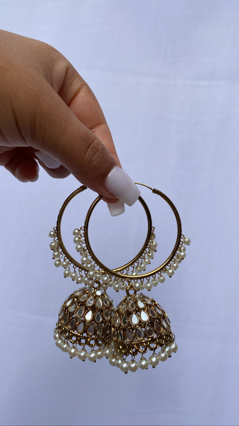 ZOYA HOOP EARRINGS