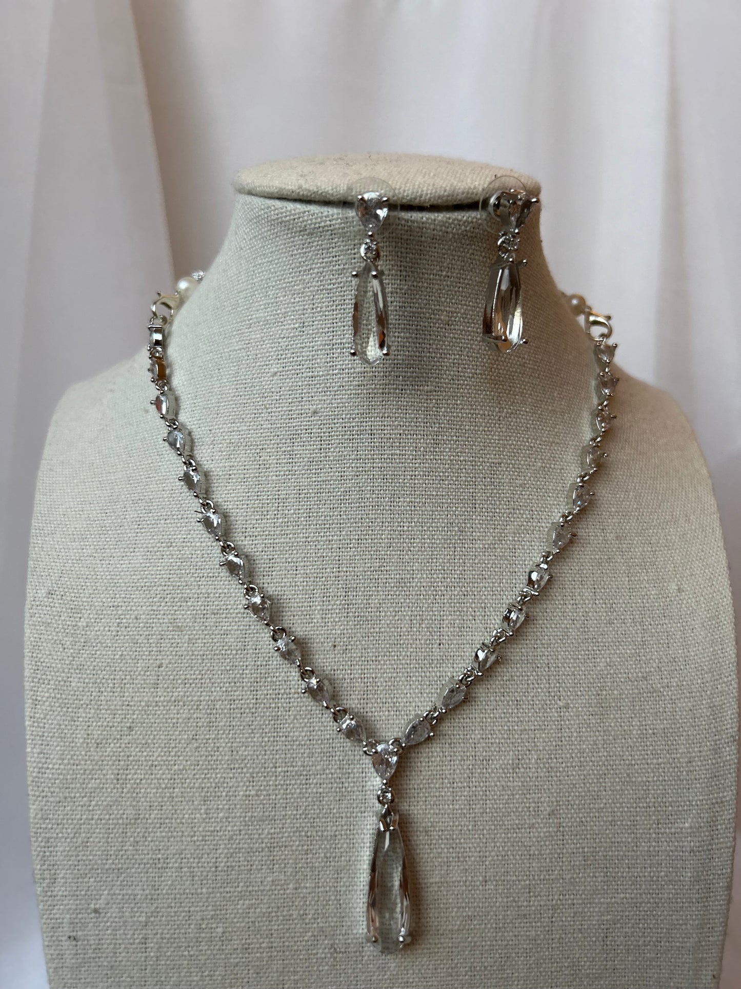 MIRA NECKLACE SET