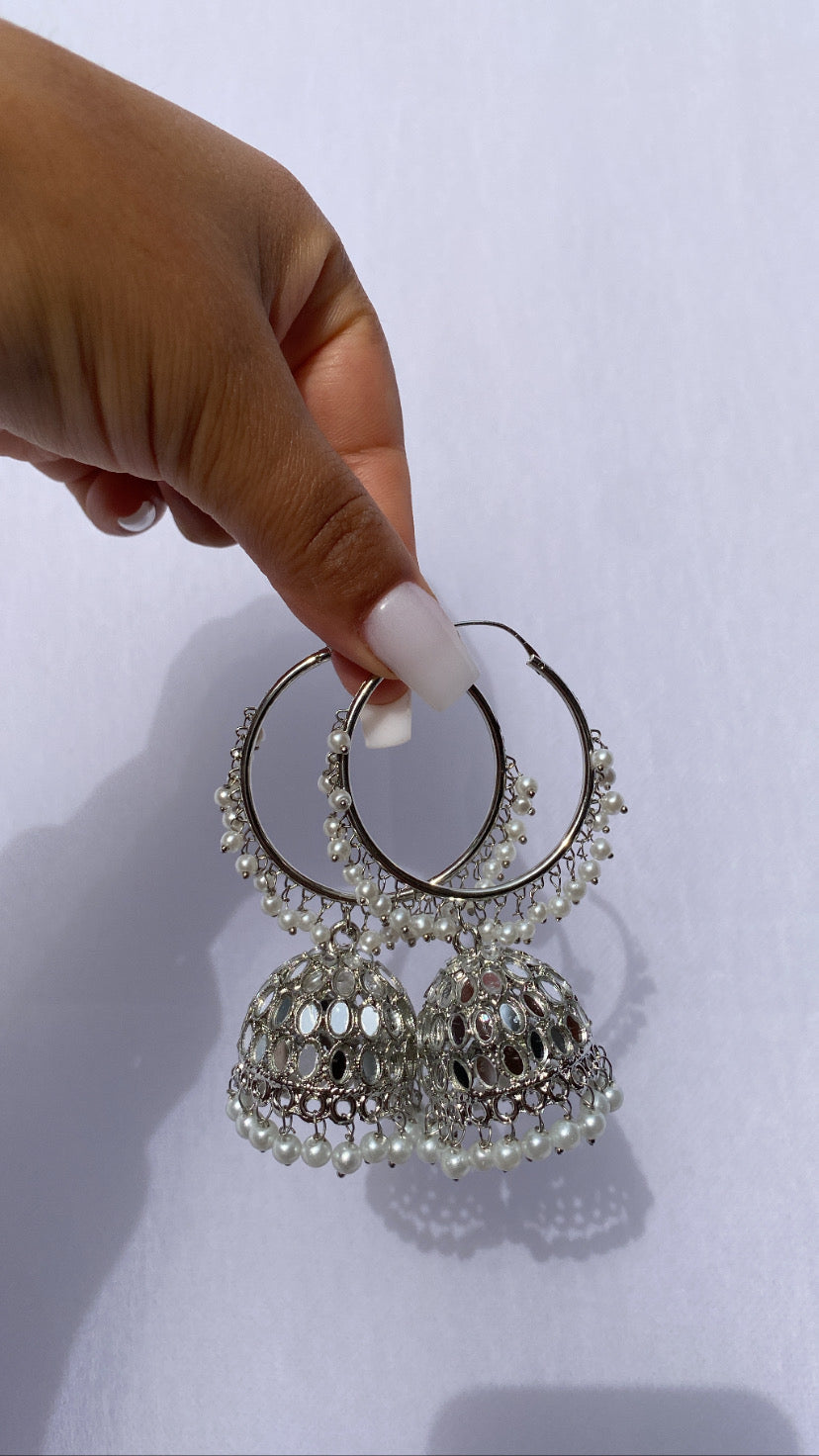 ZOYA HOOP EARRINGS