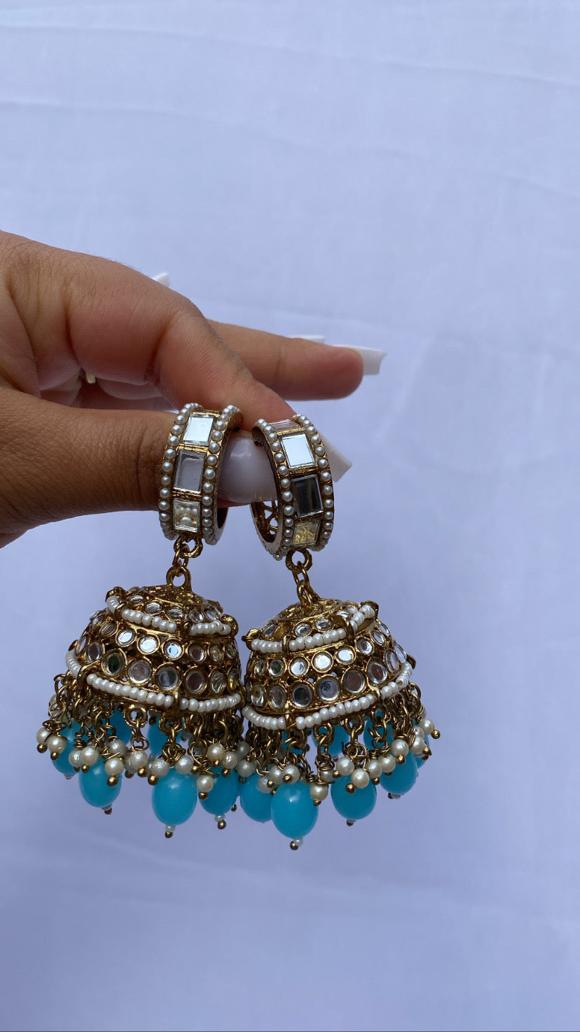 AARNA EARRINGS