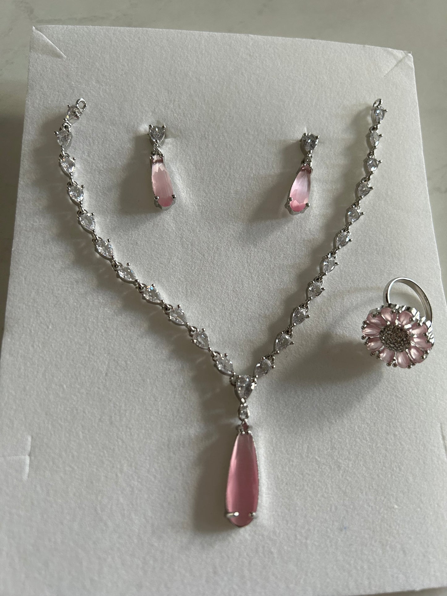 MIRA NECKLACE SET