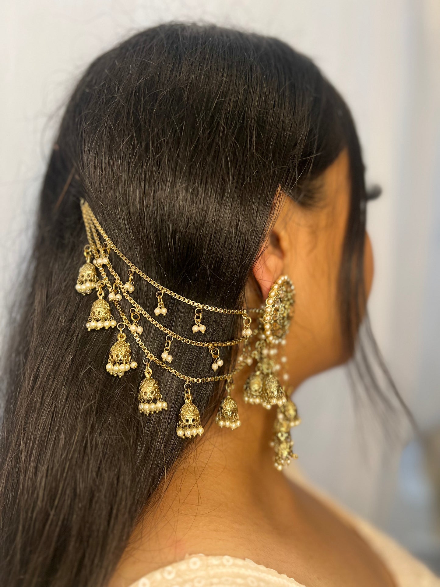 ZAHRA BAHUBALI EARRINGS